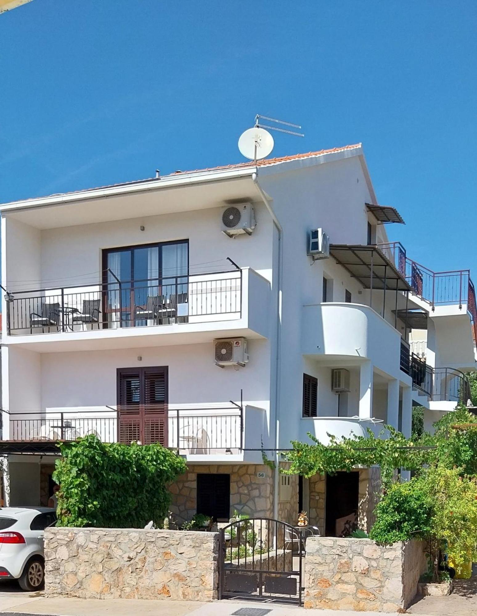 Zlata * Stari Grad (Hvar)